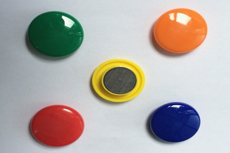 Plastic Magnetic Pins