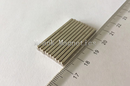 35x4x2mm neodymium magnet bars