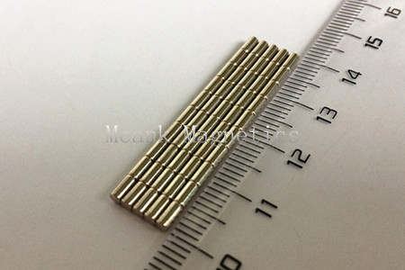 D2x4mm micro neodymium cylinders